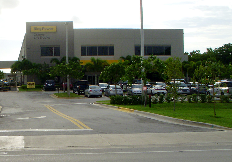 Cranes, Air Compressors, Utility Equipment in Pompano Beach, FL